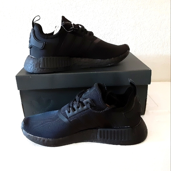 Adidas - Picture 2 of 4